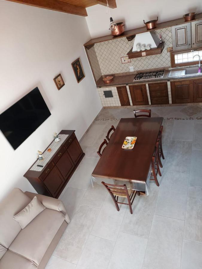 Santo Stefano del SoleLa Casa Sull'Aia,Av住宿加早餐旅馆 外观 照片